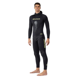 wetsuit